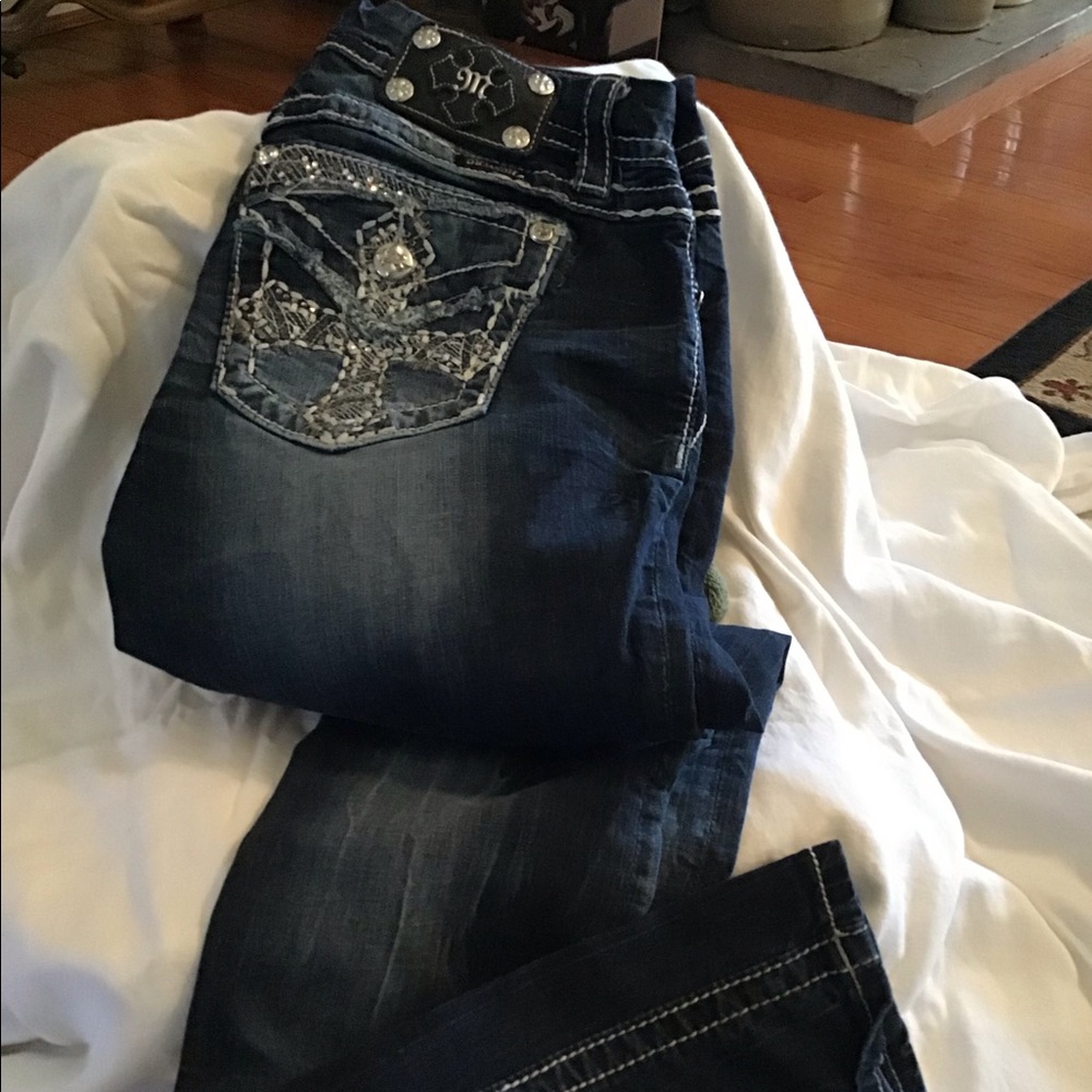 Jeans